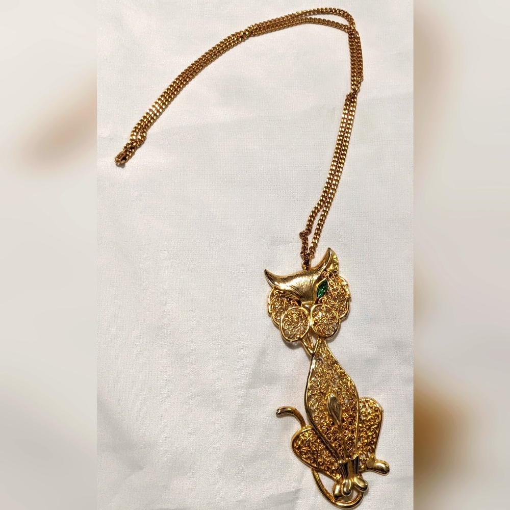 Vintage 1970's Articulated Cat Pendant Necklace - Picture 2 of 5